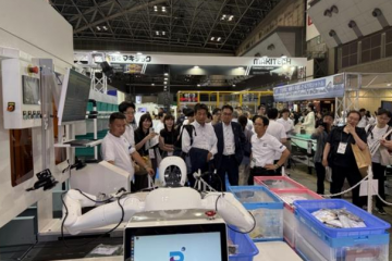 智元機器人攜手德馬科技亮相日本國際物流展，具身智能解決方案獲三菱、優衣庫等巨頭關注